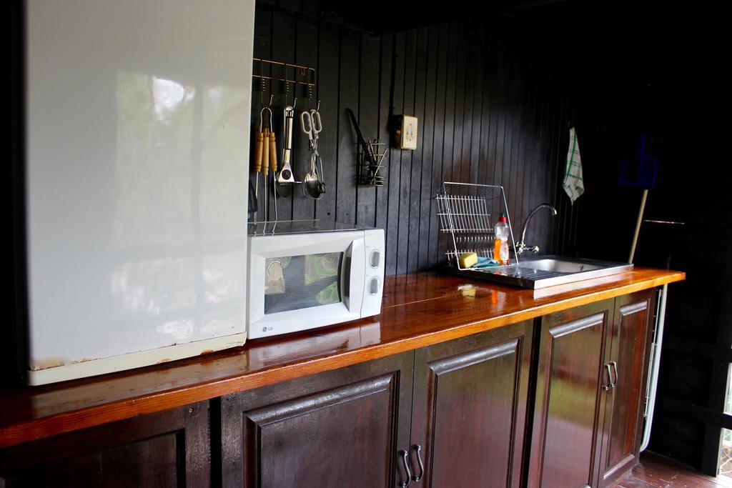 Old Vic Travellers Inn Nelspruit Νέλσπρουιτ Δωμάτιο φωτογραφία