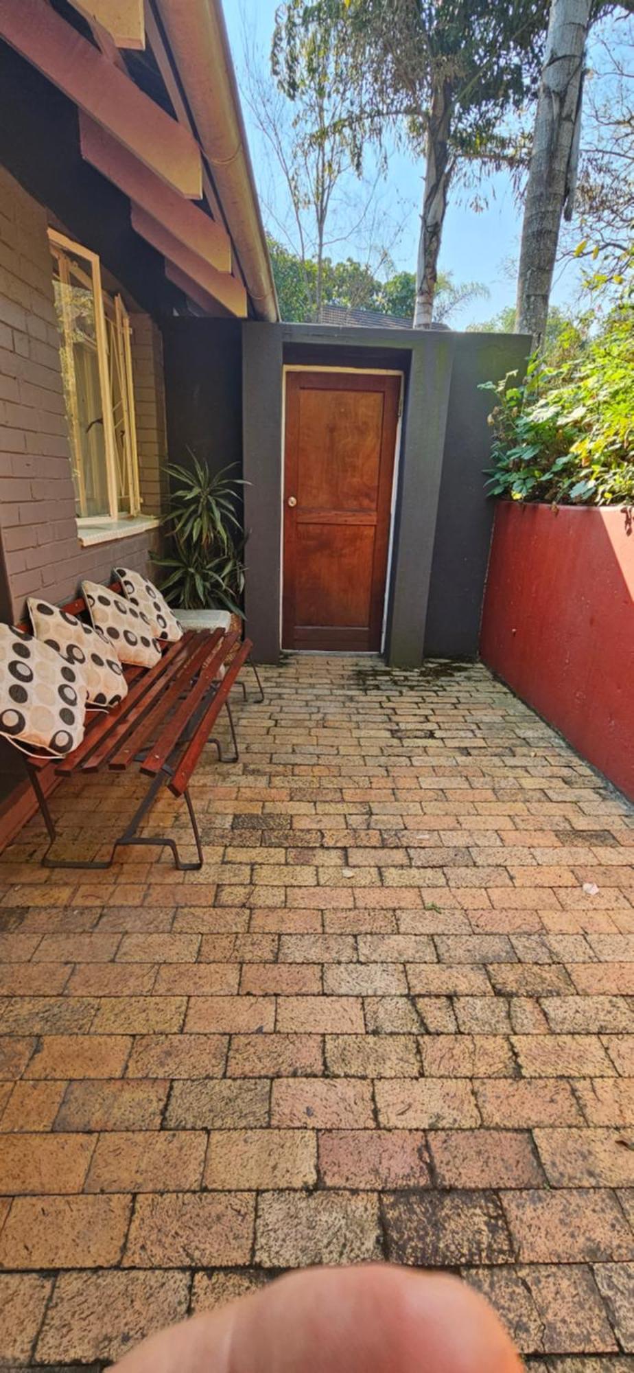Old Vic Travellers Inn Nelspruit Νέλσπρουιτ Εξωτερικό φωτογραφία